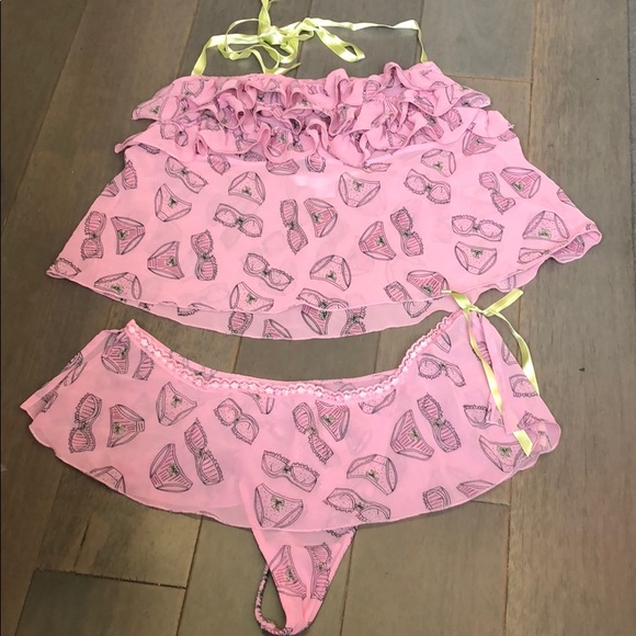 Victoria's Secret Other - V.S. Cami & shirt with thong. NWOT size M